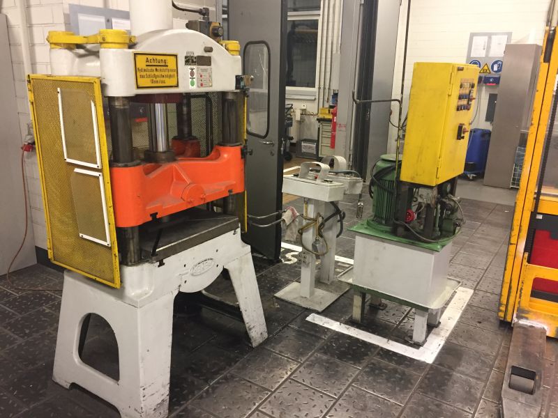 VS-650