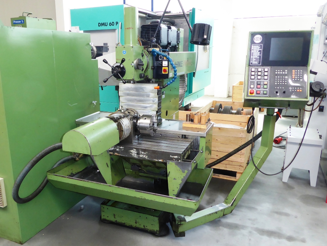 UWF 600  - HDH 355